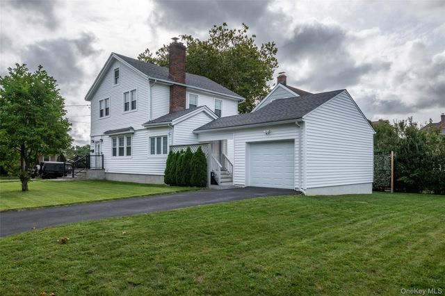 54 Ronalds Avenue, New Rochelle, NY 10801