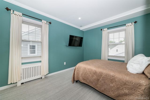 54 Ronalds Avenue, New Rochelle, NY 10801