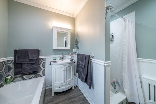 54 Ronalds Avenue, New Rochelle, NY 10801