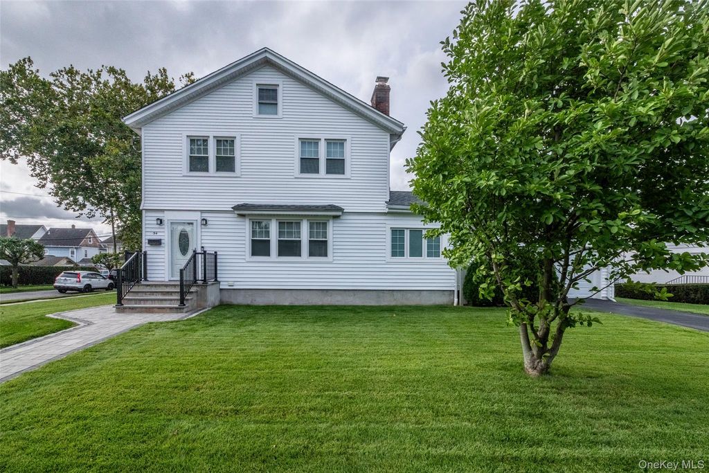 54 Ronalds Avenue, New Rochelle, NY 10801 — exterior