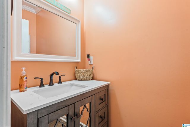 1301 AMBERLEY WOODS DRIVE, Helena, AL 35080