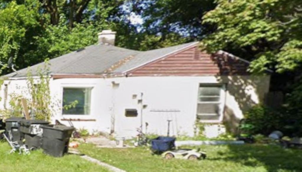 14337 Dacosta Street, Detroit, MI 48223