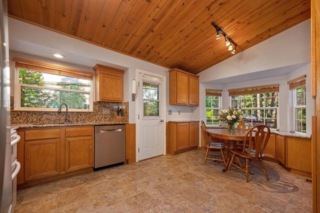 5415 Robert Rd, Pollock Pines, CA 95726