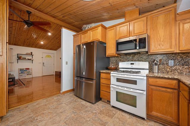 5415 Robert Rd, Pollock Pines, CA 95726