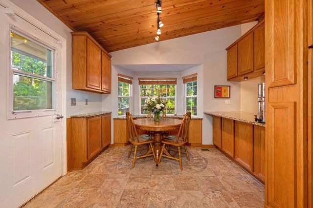 5415 Robert Rd, Pollock Pines, CA 95726