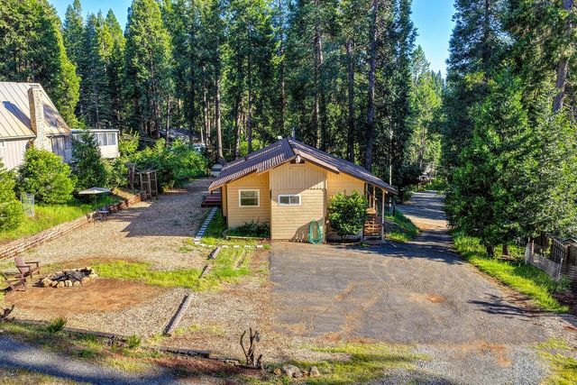 5415 Robert Rd, Pollock Pines, CA 95726