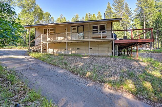 5415 Robert Rd, Pollock Pines, CA 95726