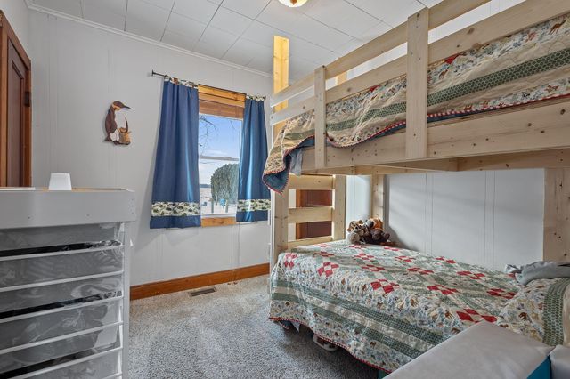 10040 N 1000 W, Demotte, IN 46310