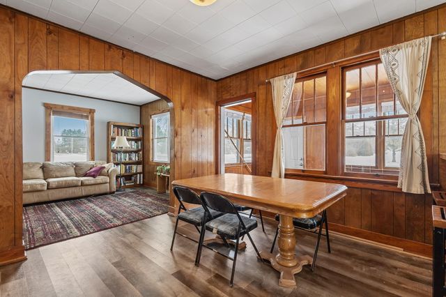 10040 N 1000 W, Demotte, IN 46310