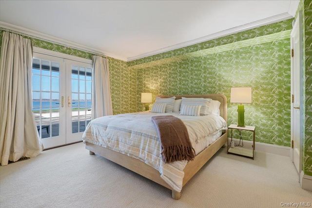 516 Centre Island Road, Centre Island, NY 11771