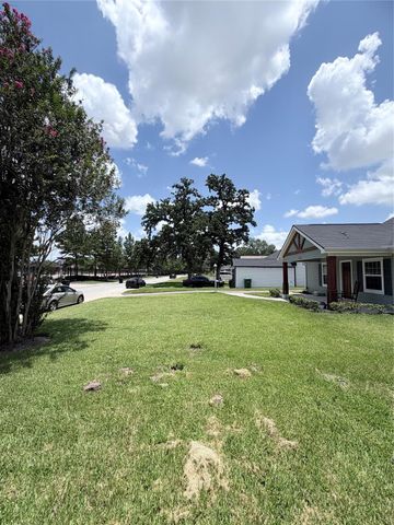 3826 Blodgett Street, Houston, TX 77004