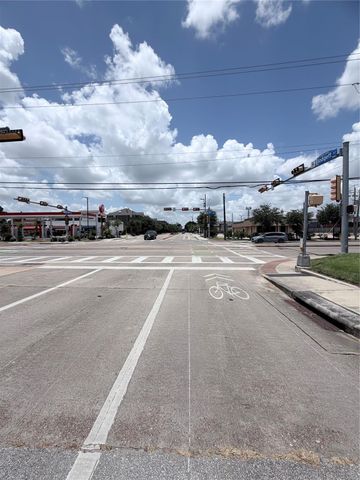 3826 Blodgett Street, Houston, TX 77004