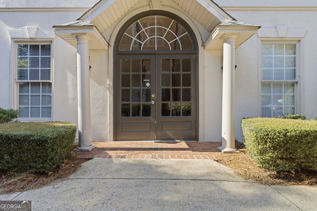 2854 Johnson Ferry Road 250, Marietta, GA 30062 — exterior