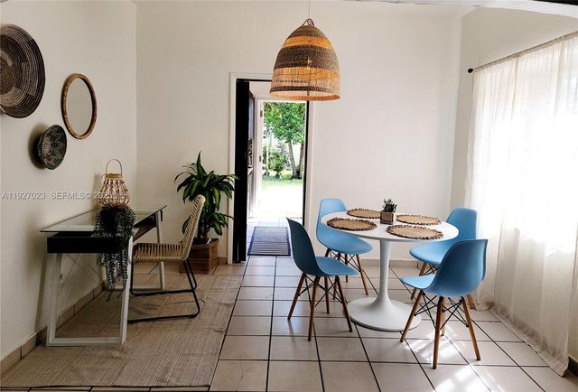 1872 SW 9th St, Miami, FL 33135