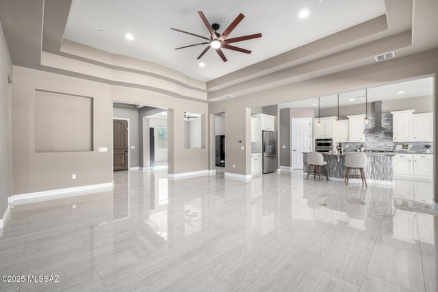 2543 Wychwood Court, Tucson, AZ 85749