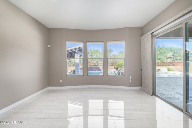2543 Wychwood Court, Tucson, AZ 85749