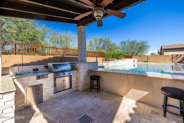 2543 Wychwood Court, Tucson, AZ 85749