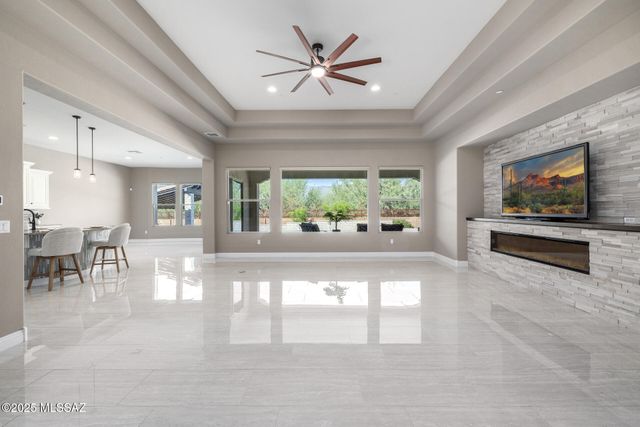 2543 Wychwood Court, Tucson, AZ 85749