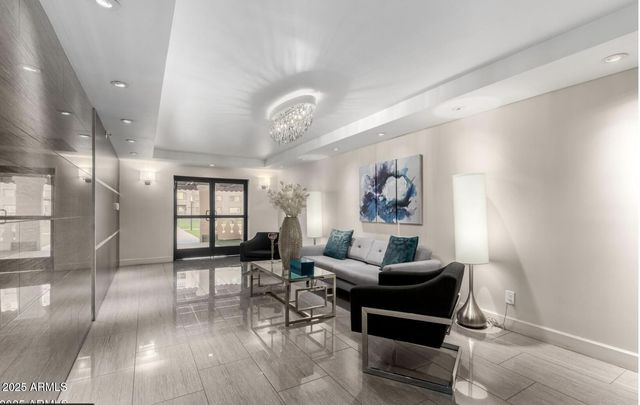 7950 E CAMELBACK Road 404, Scottsdale, AZ 85251