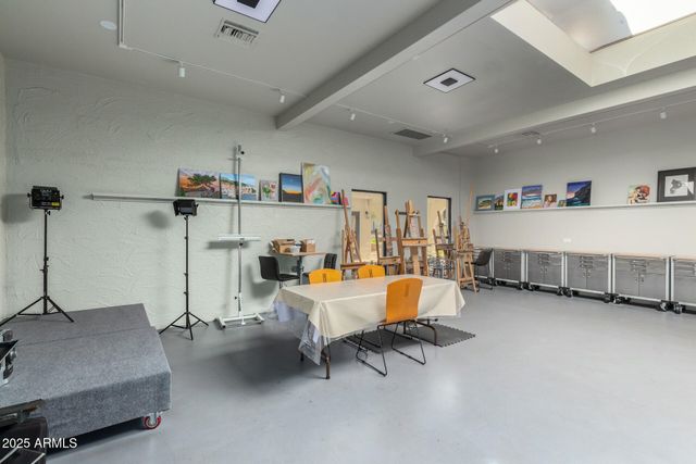 7950 E CAMELBACK Road 404, Scottsdale, AZ 85251