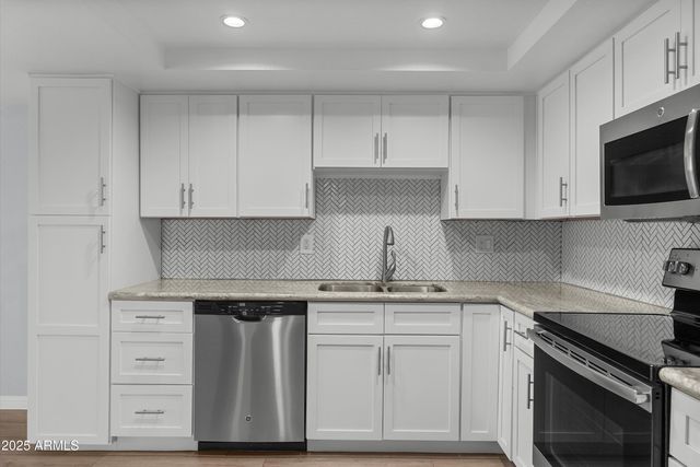 7950 E CAMELBACK Road 404, Scottsdale, AZ 85251