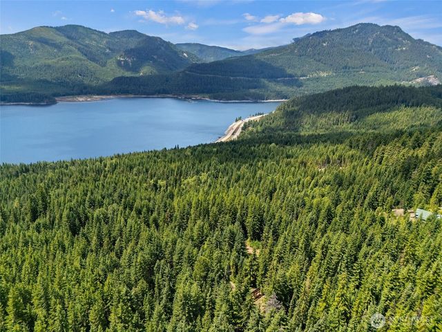 5001 N Forest Service Road 4832, Easton, WA 98925