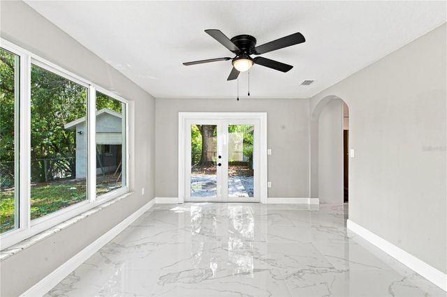 7033 WENTWORTH WAY, New Port Richey, FL 34655