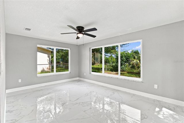 7033 WENTWORTH WAY, New Port Richey, FL 34655