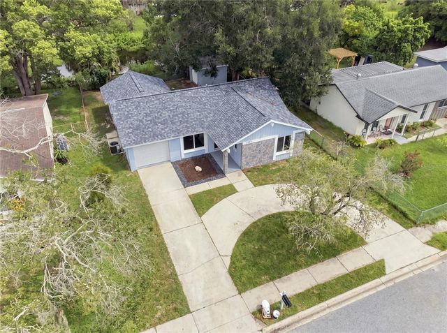7033 WENTWORTH WAY, New Port Richey, FL 34655