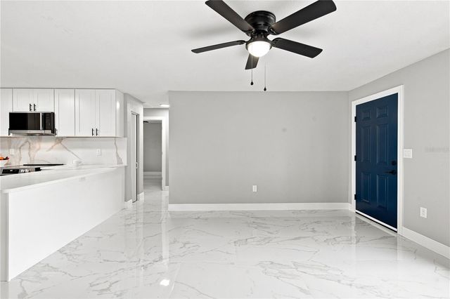 7033 WENTWORTH WAY, New Port Richey, FL 34655