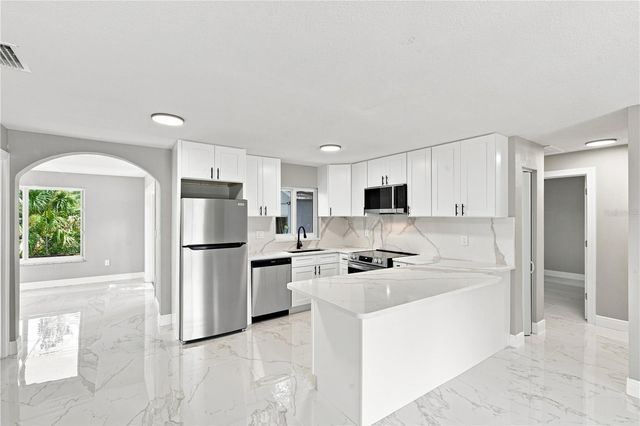 7033 WENTWORTH WAY, New Port Richey, FL 34655