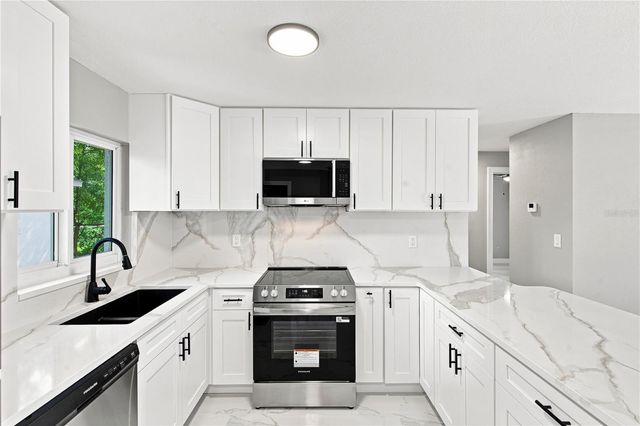 7033 WENTWORTH WAY, New Port Richey, FL 34655
