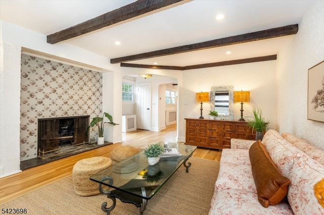73 Harding Dr, South Orange Village Twp., NJ 07079
