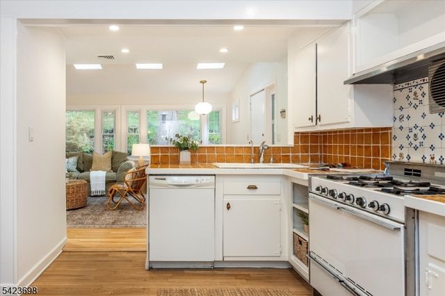 73 Harding Dr, South Orange Village Twp., NJ 07079