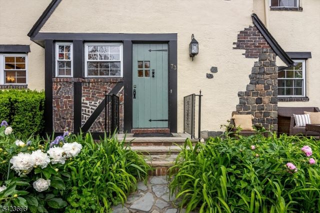 73 Harding Dr, South Orange Village Twp., NJ 07079