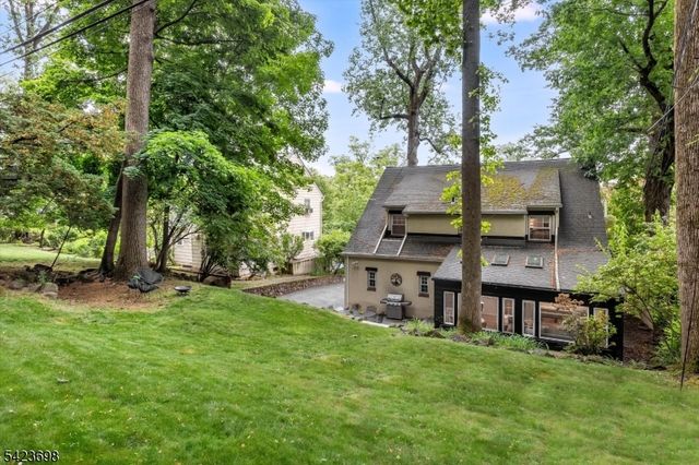 73 Harding Dr, South Orange Village Twp., NJ 07079