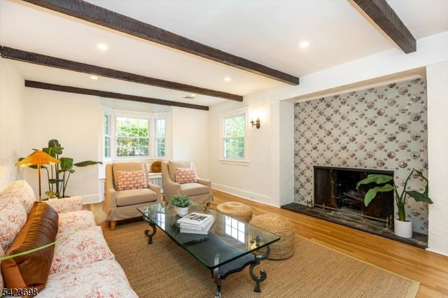 73 Harding Dr, South Orange Village Twp., NJ 07079
