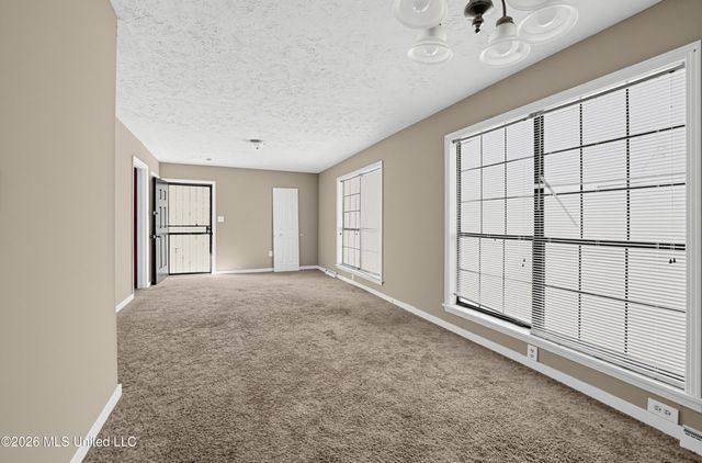 2722 Pinedale Street, Jackson, MS 39204
