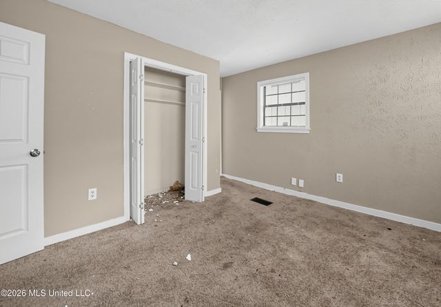 2722 Pinedale Street, Jackson, MS 39204