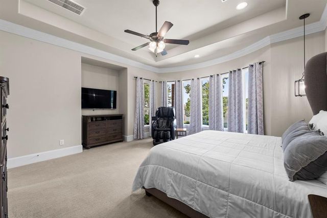 6051 Longmire Trail, Conroe, TX 77304