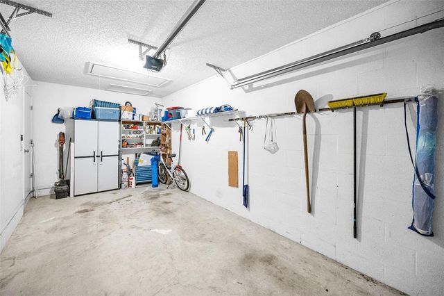 39650 US HIGHWAY 19 N 1511, Tarpon Springs, FL 34689