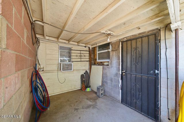 5833 YBARRA Court, El Paso, TX 79905