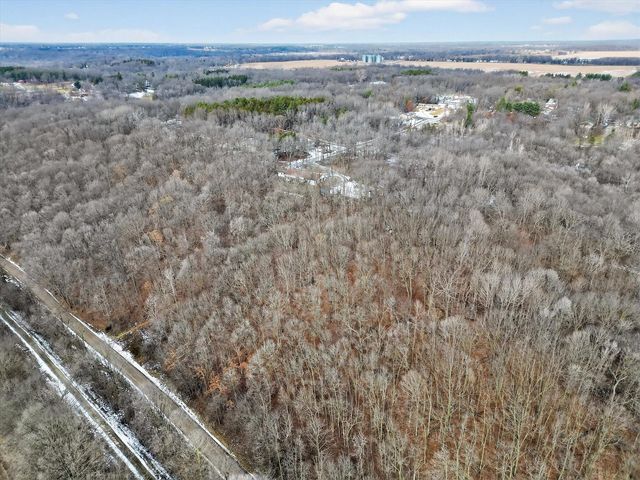 214 Wilson Lane, Ionia, MI 48846