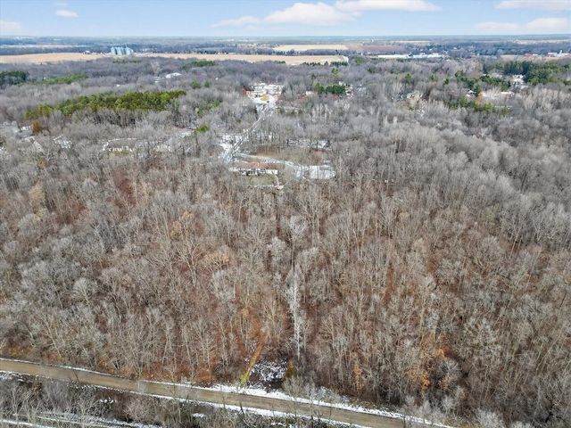 214 Wilson Lane, Ionia, MI 48846