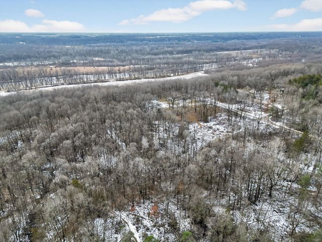 214 Wilson Lane, Ionia, MI 48846