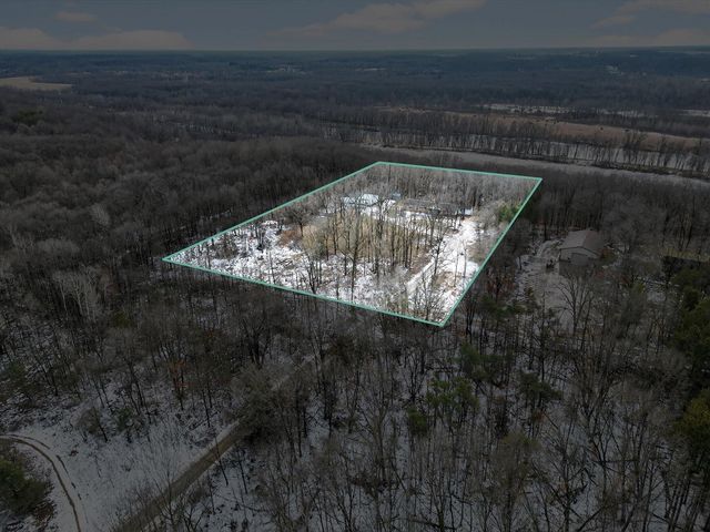 214 Wilson Lane, Ionia, MI 48846