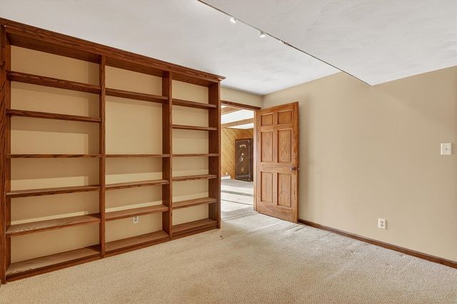 214 Wilson Lane, Ionia, MI 48846