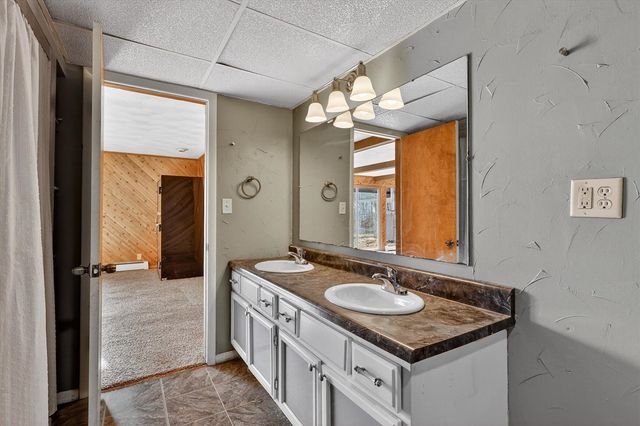 214 Wilson Lane, Ionia, MI 48846