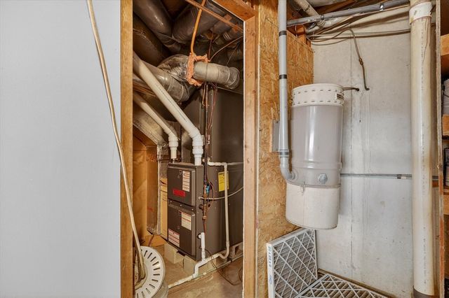 214 Wilson Lane, Ionia, MI 48846