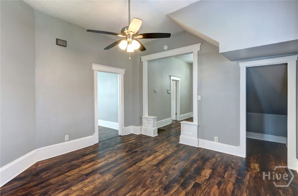 Image 10 of property listing at 510-512 W 39th Street, Savannah, GA 31415